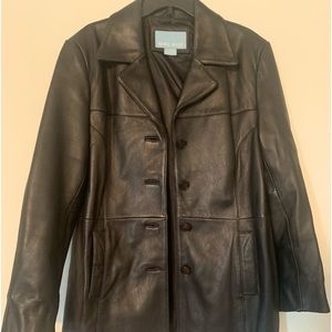 Nine West Sz XL car/hip length 4 button leather lined black jacket. See pics.